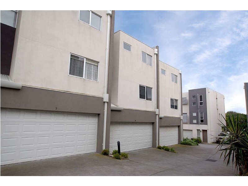 8/107 Nepean HIghway, Seaford VIC 3198