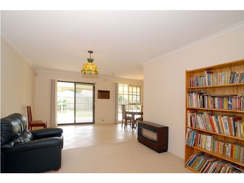 11 Lucas Crescent, Seaford VIC 3198