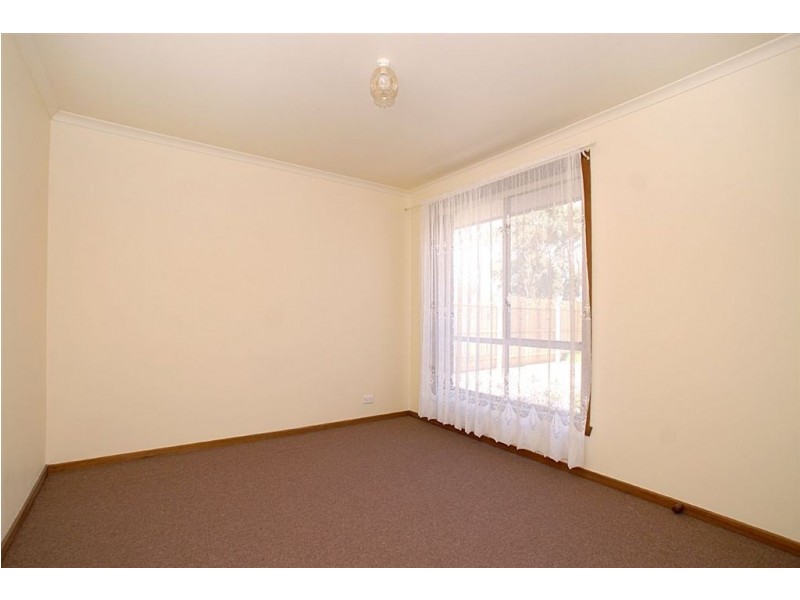 2/17 James Street, Seaford VIC 3198