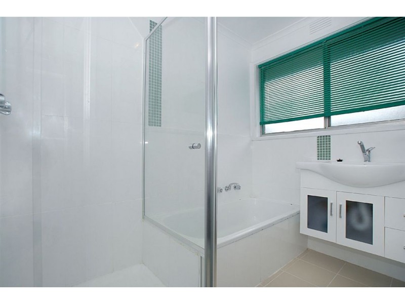 25 Hummerstone Road, Seaford VIC 3198