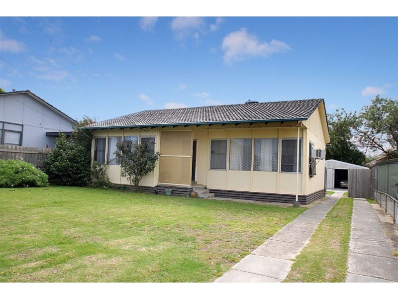 5 Burdett Street, Frankston North VIC 3200