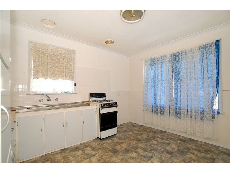 43 Aleppo Crescent, Frankston North VIC 3200