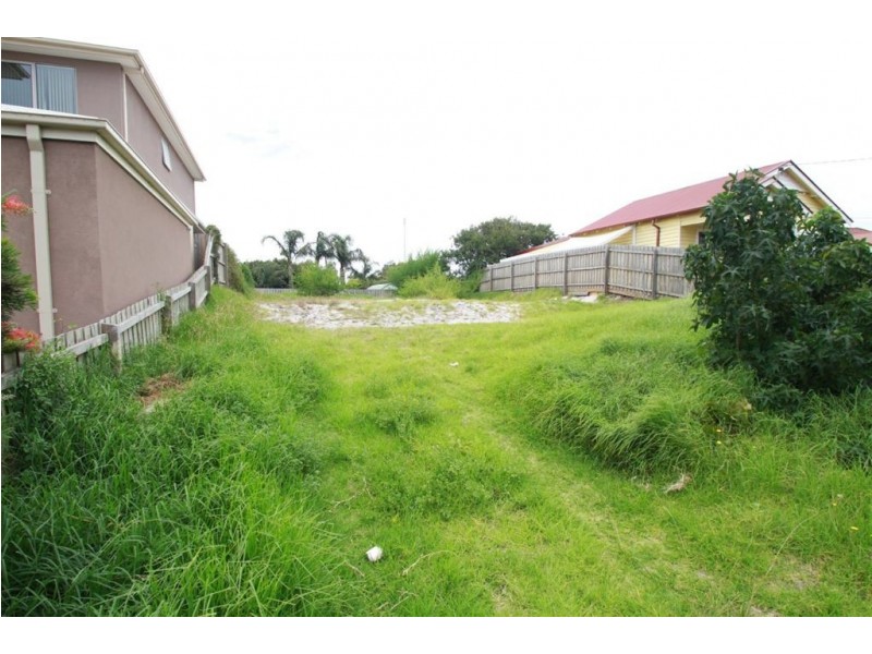 136 Nepean Highway, Seaford VIC 3198