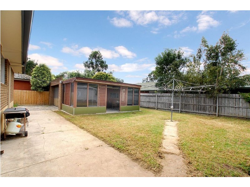 10 Stephen Street, Seaford VIC 3198