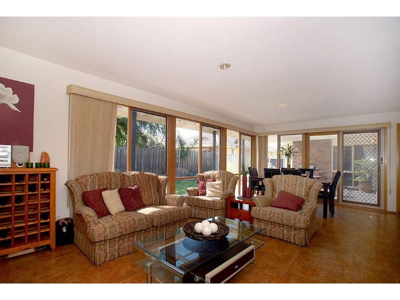 72 Kirkwood Avenue, Seaford VIC 3198