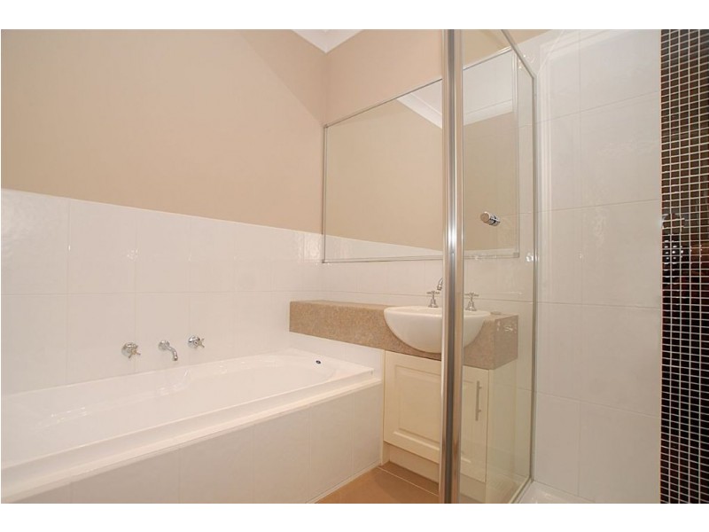 2/6 Molesworth Street, Seaford VIC 3198