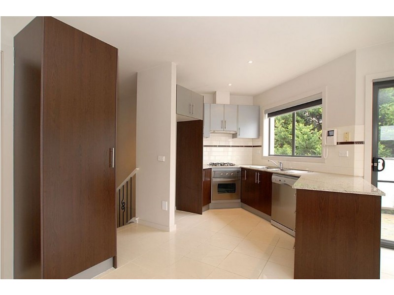 3/43 Nepean Highway, Seaford VIC 3198