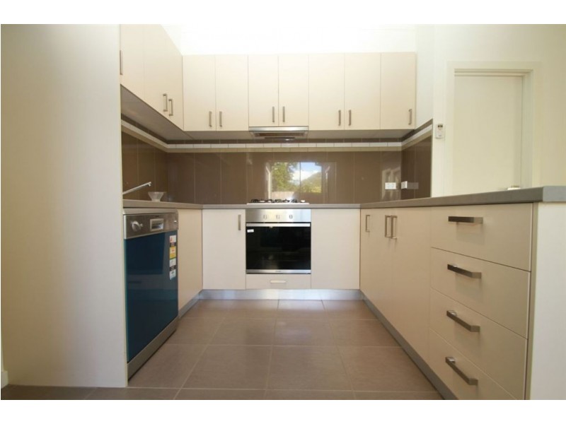 4A Madden Street, Seaford VIC 3198