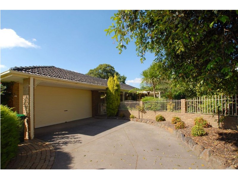 12 McBride Crescent, Seaford VIC 3198