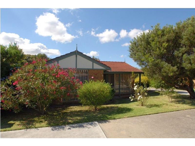 1/1 Young Street, Seaford VIC 3198