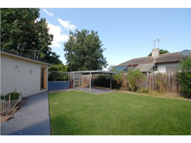 40 Norfolk Crescent, Frankston North VIC 3200