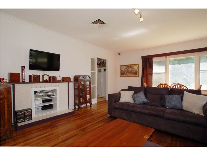 40 Norfolk Crescent, Frankston North VIC 3200