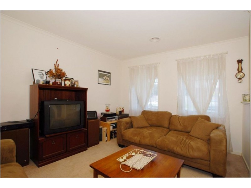 105 Maple Street, Seaford VIC 3198