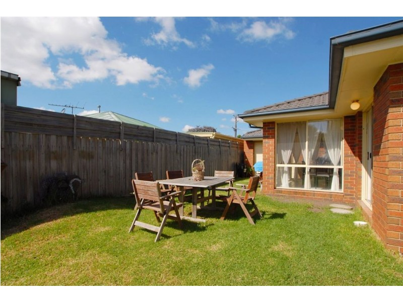 105 Maple Street, Seaford VIC 3198