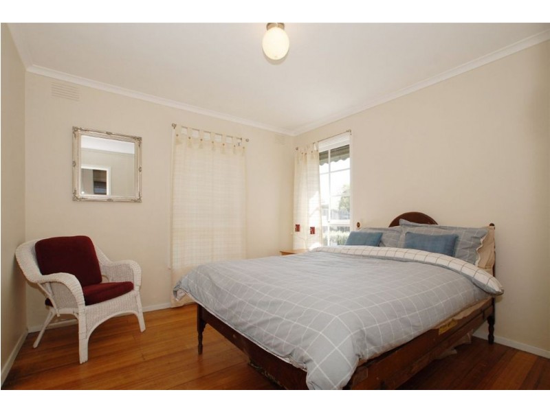 22 Kinsale Street, Seaford VIC 3198