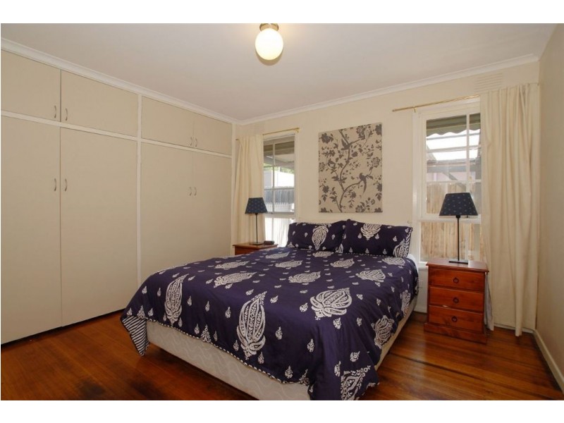 22 Kinsale Street, Seaford VIC 3198