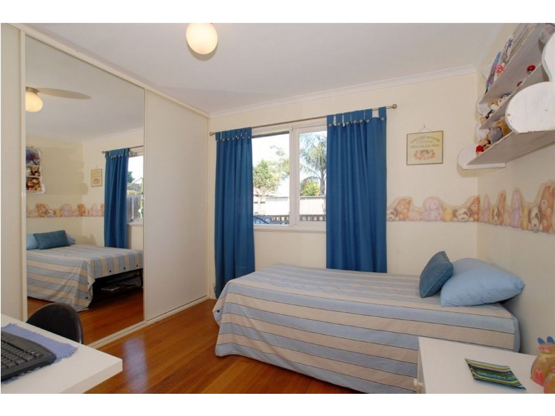 22 Kinsale Street, Seaford VIC 3198