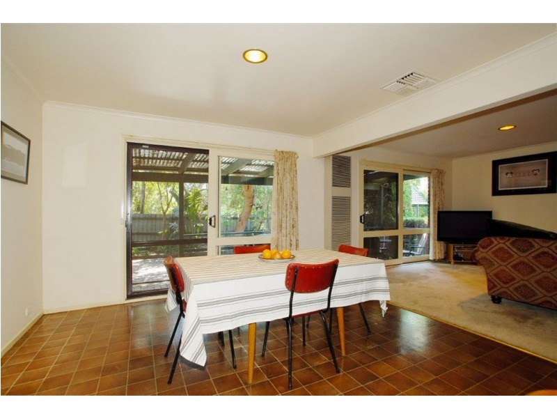 126 Railway Parade, Seaford VIC 3198