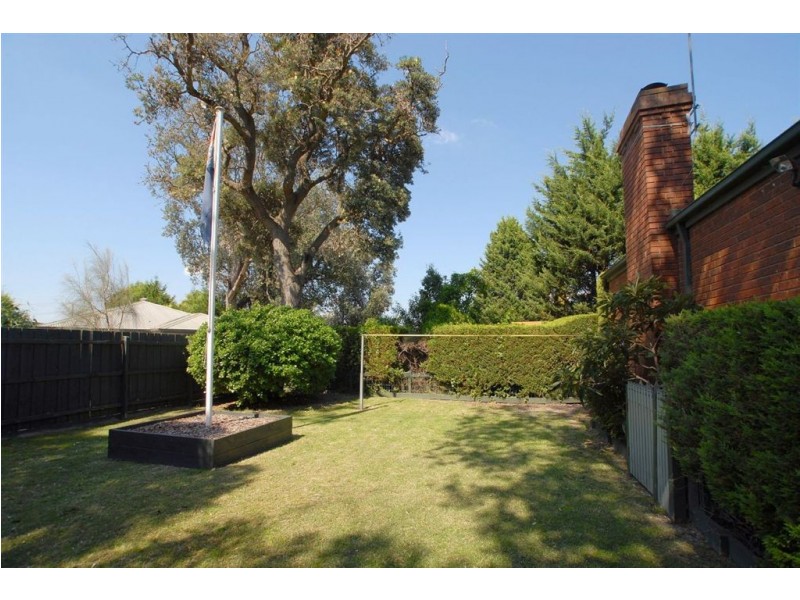 126 Railway Parade, Seaford VIC 3198