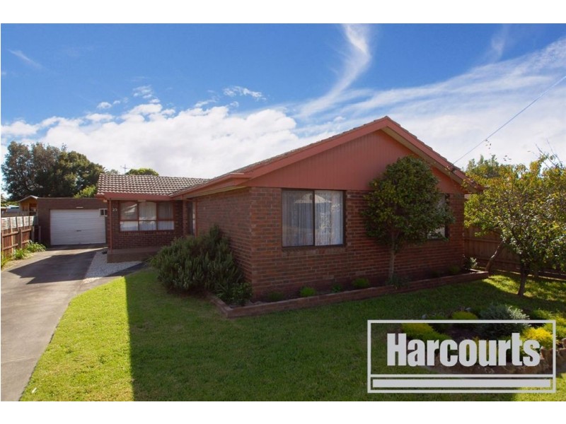 25 Armstrongs Road, Seaford VIC 3198