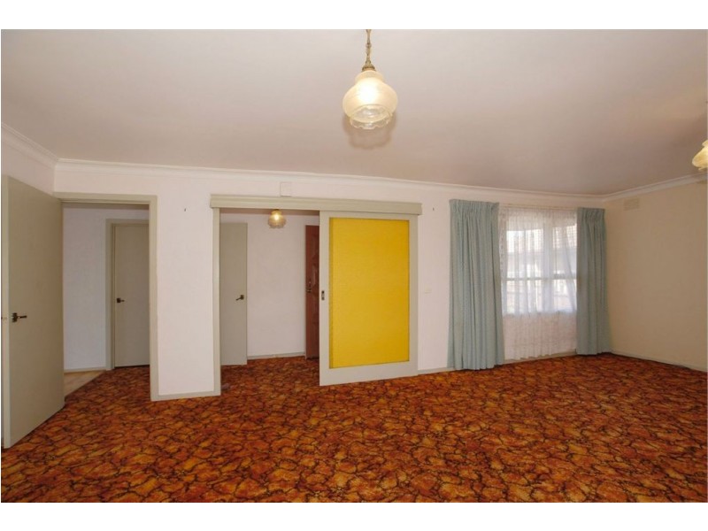 25 Armstrongs Road, Seaford VIC 3198