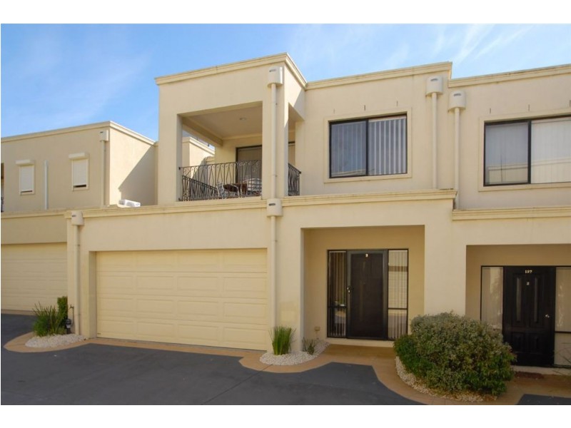 2/197 Nepean Highway, Seaford VIC 3198