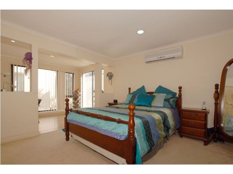 2/197 Nepean Highway, Seaford VIC 3198