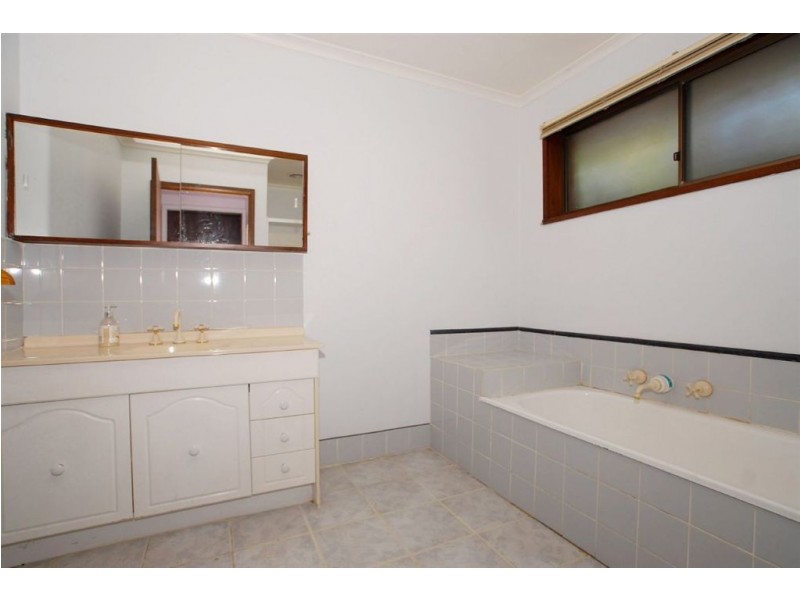 46 Carrington Court, Seaford VIC 3198