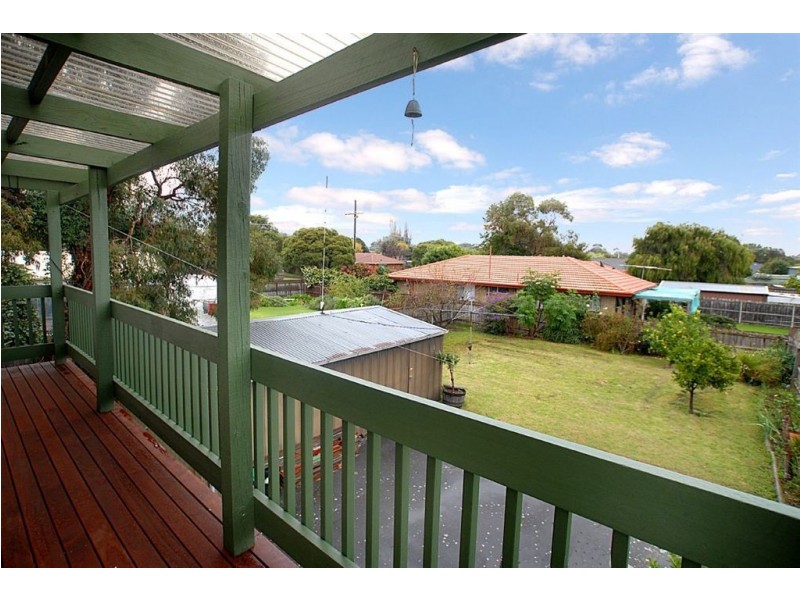 9 Lorna Street, Seaford VIC 3198