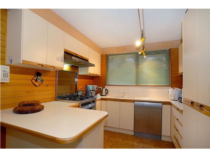 9 Lorna Street, Seaford VIC 3198