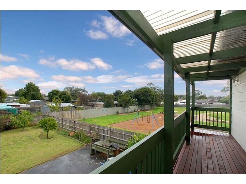 9 Lorna Street, Seaford VIC 3198