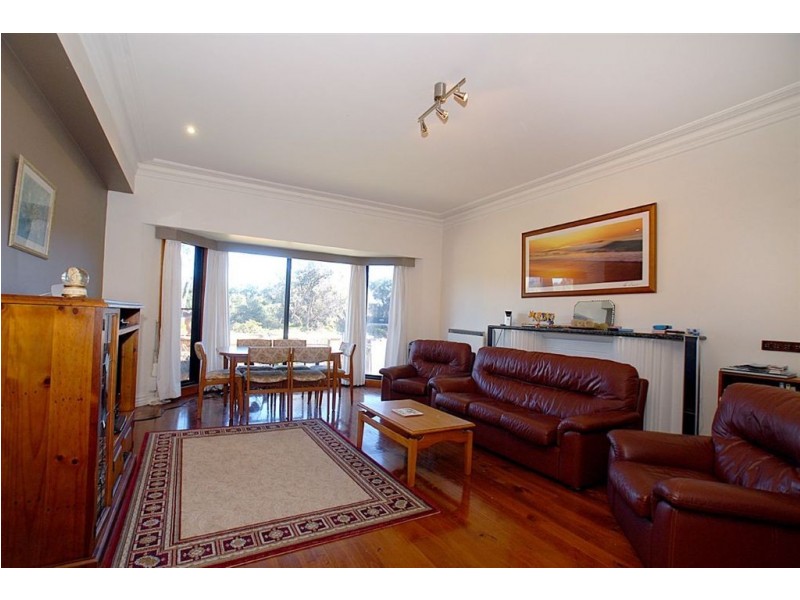 144 Nepean Highway, Seaford VIC 3198
