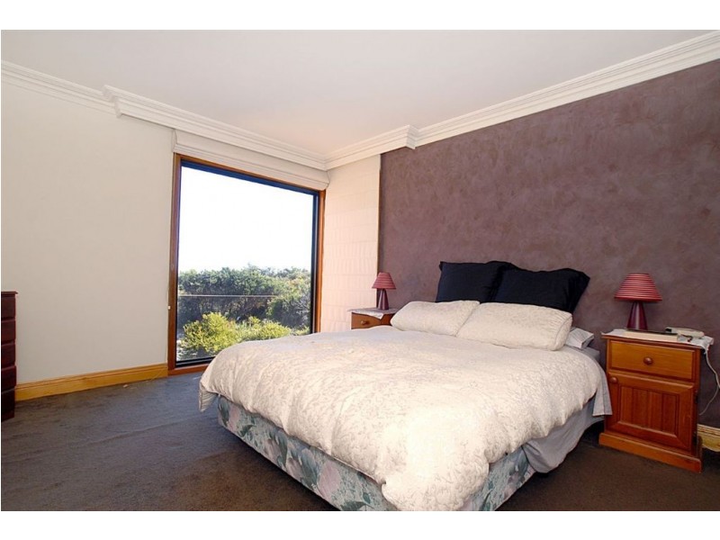144 Nepean Highway, Seaford VIC 3198