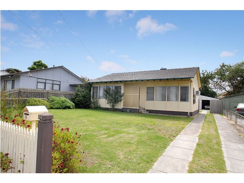 5 Burdett Street, Frankston North VIC 3200
