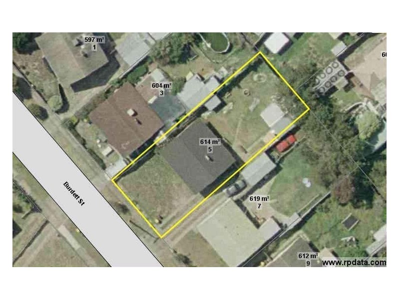 5 Burdett Street, Frankston North VIC 3200