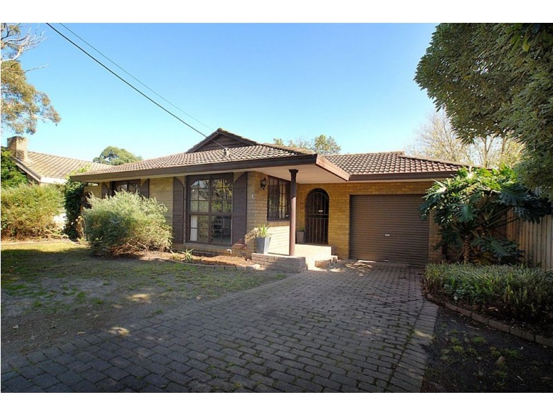 4 Elisdon Drive, Seaford VIC 3198