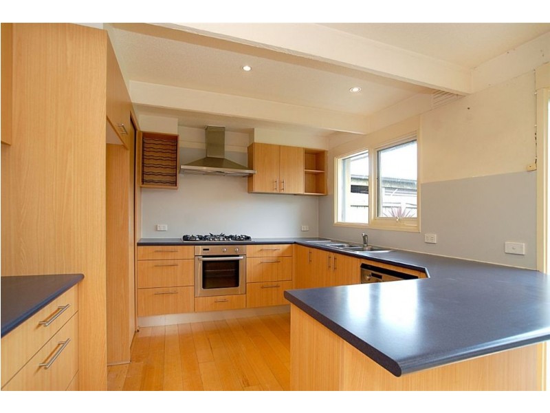 40 Austin Road, Seaford VIC 3198