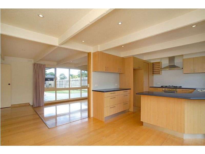 40 Austin Road, Seaford VIC 3198