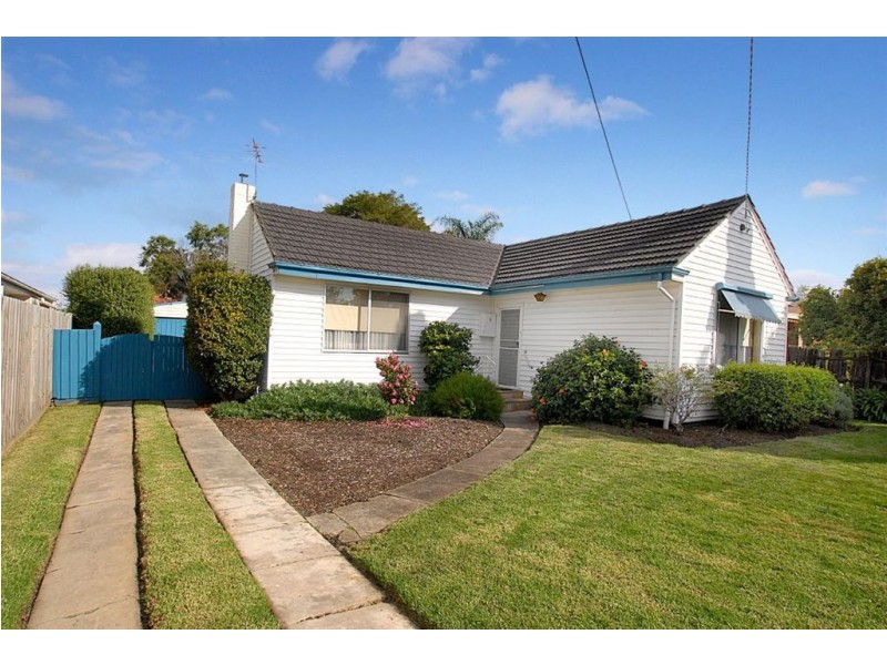 6 Harold Street, Seaford VIC 3198