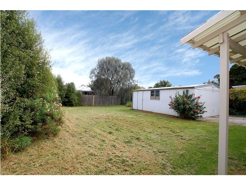 22 Rosslyn Avenue, Seaford VIC 3198