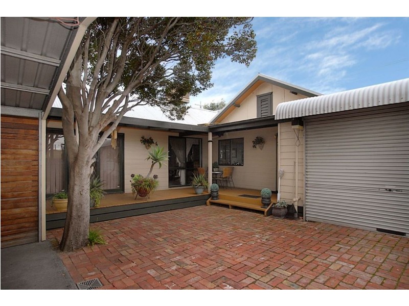 15 Brunel Road, Seaford VIC 3198