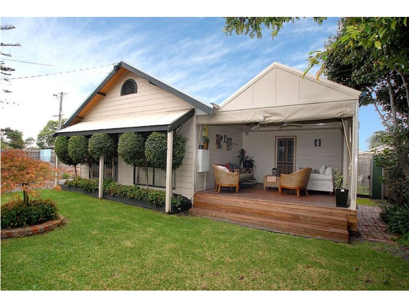 15 Brunel Road, Seaford VIC 3198