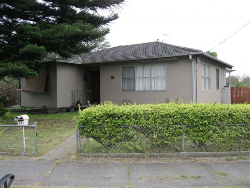 13 Nodding Avenue, Frankston North VIC 3200