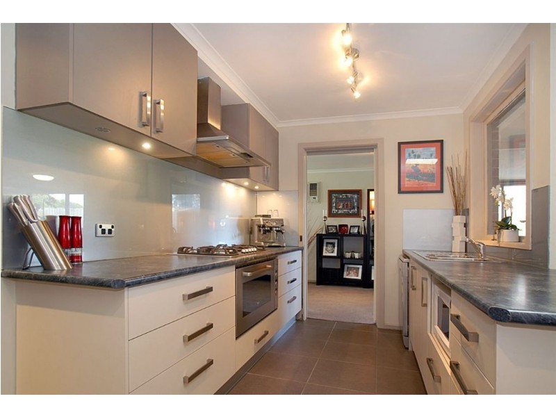 32 Maple Street, Seaford VIC 3198