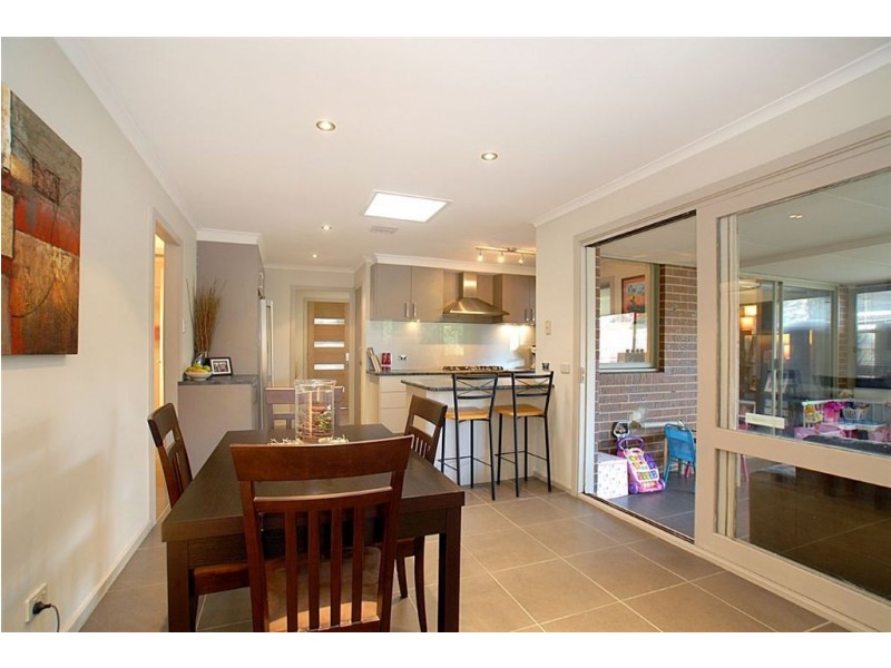 32 Maple Street, Seaford VIC 3198