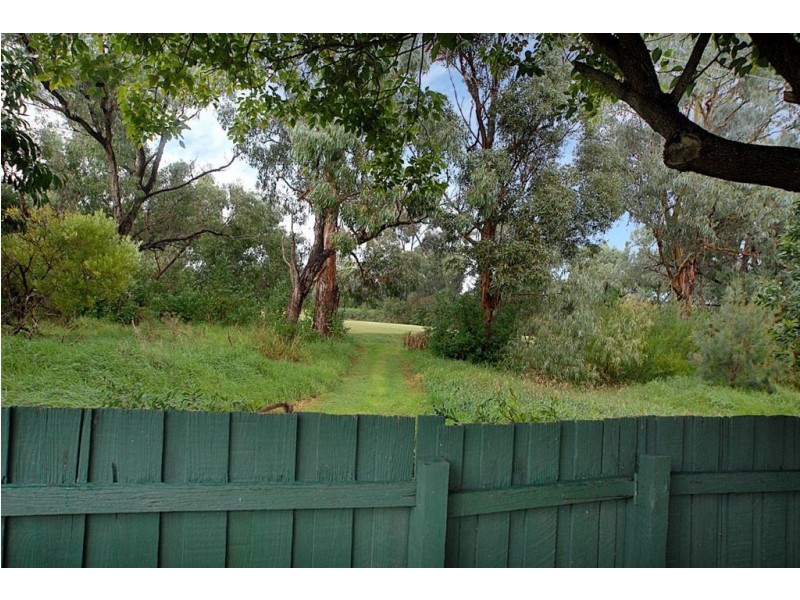 36 Coolgardie Street, Frankston North VIC 3200