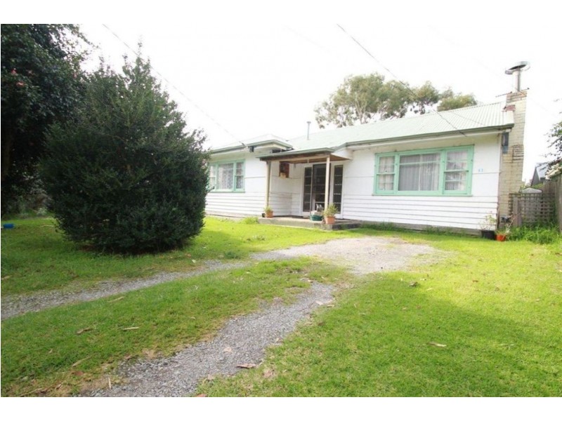 63 Rosslyn Avenue, Seaford VIC 3198