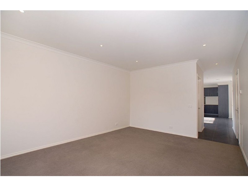 1/69 Kirkwood Avenue, Seaford VIC 3198