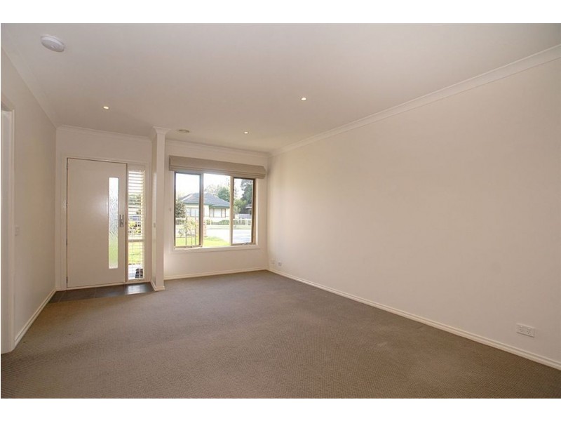 1/69 Kirkwood Avenue, Seaford VIC 3198