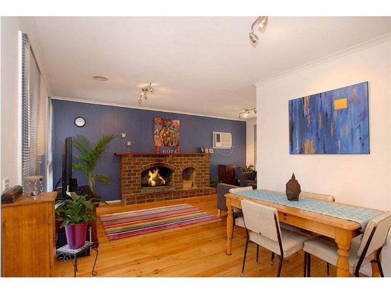 17 Wynnstay Road, Seaford VIC 3198